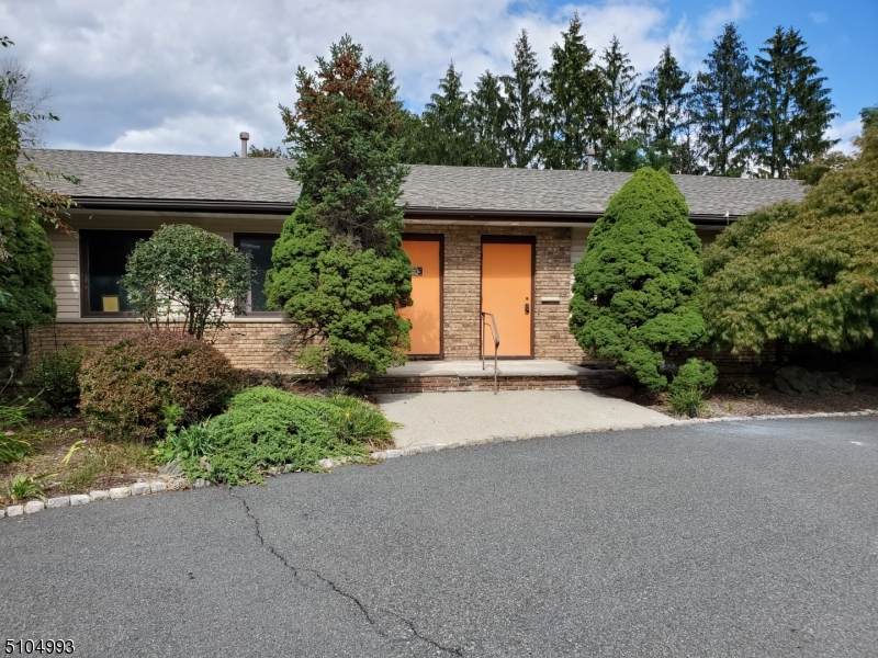55 Newton Sparta Rd - Photo 1