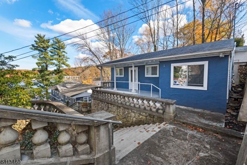 431 Lakeside Blvd Unit 2 - Photo 1