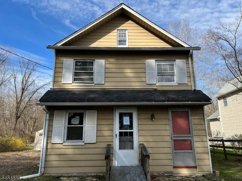 6 Brook St - Photo 1