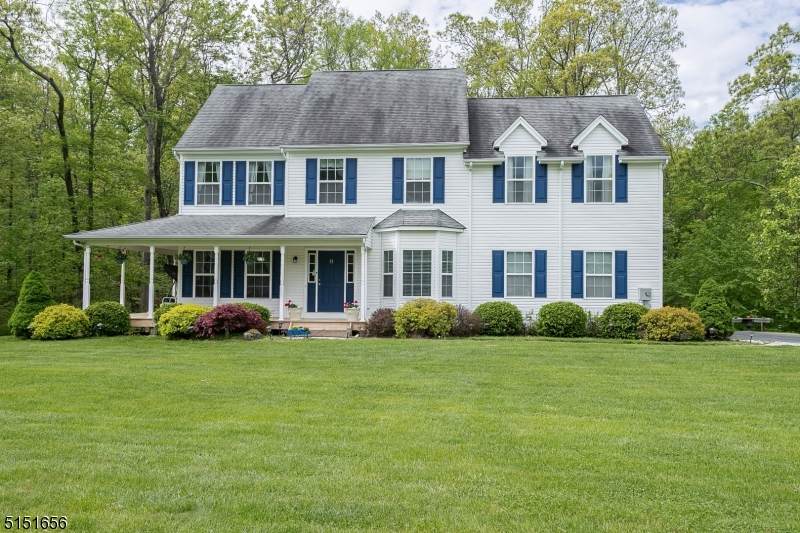 14 Hanzel Woods Dr - Photo 1