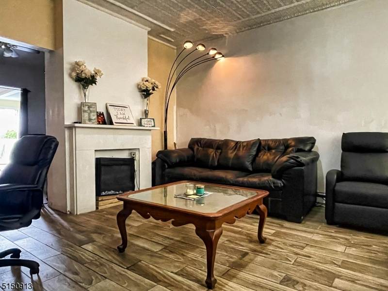 57 E 17Th St - Photo 1