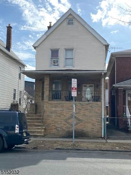 270 2Nd Ave - Photo 1