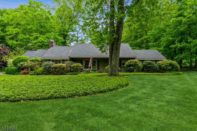 19 Lees Hill Road - Photo 1