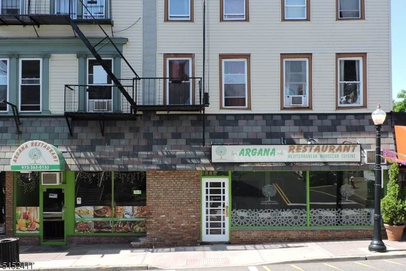 622 Main St - Photo 1