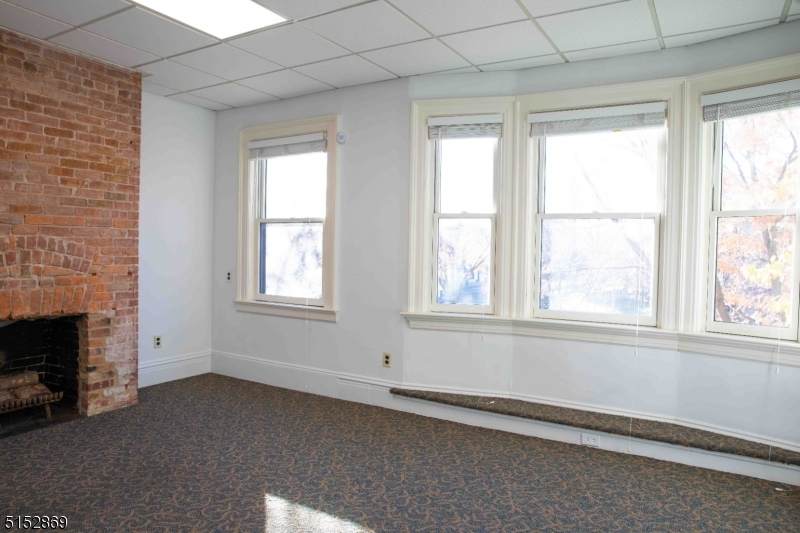 7 Union Pl - Photo 1