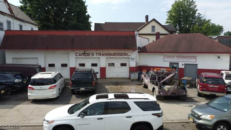208 Central Ave - Photo 1