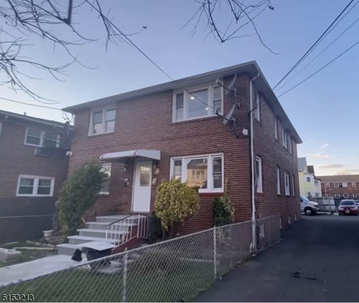 353 Pennington - Photo 1