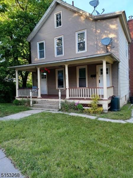 255 Spring St - Photo 1