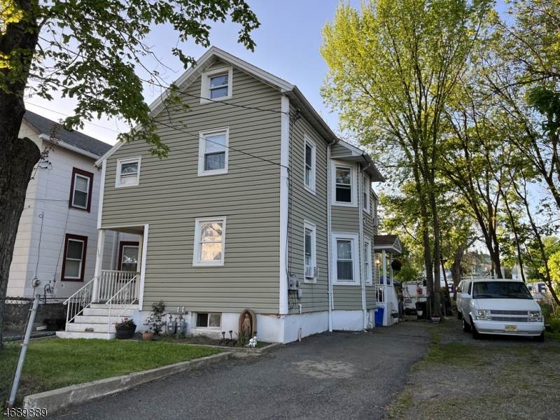 159 Richards Ave - Photo 1