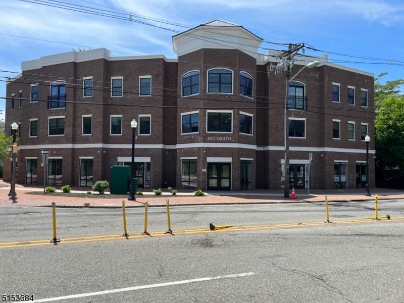 501 South Ave - Photo 1