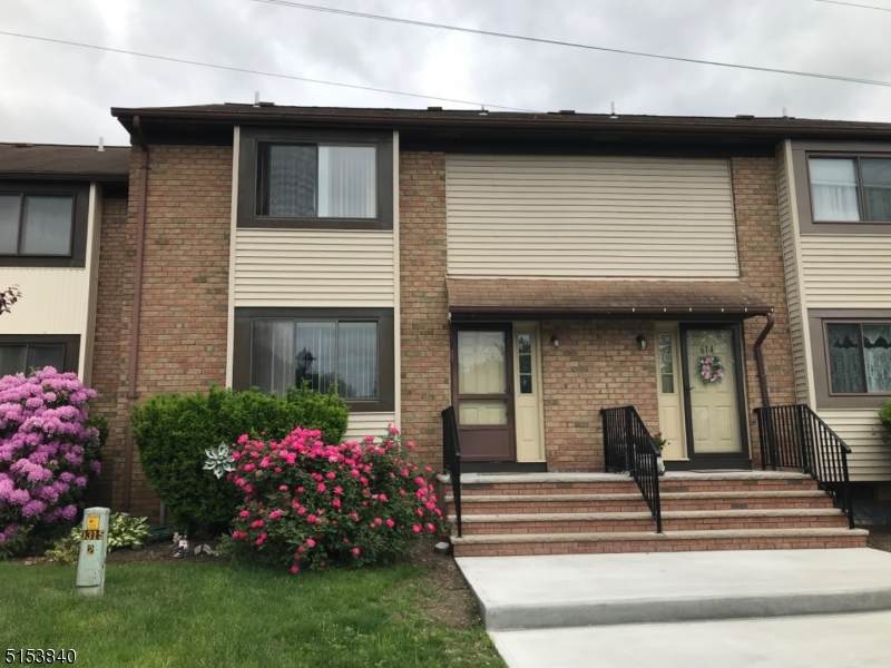 612 Robin Rd - Photo 1