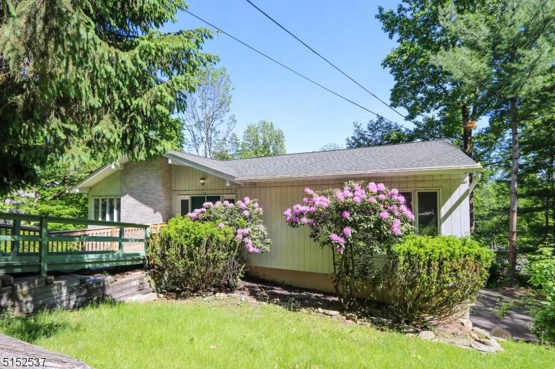 10 Florence St - Photo 1