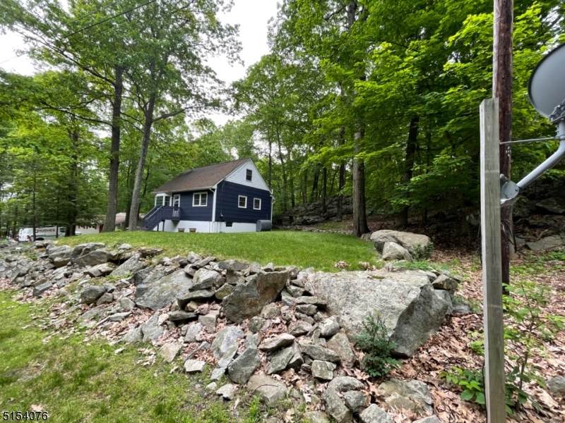 42 Appleseed Rd - Photo 1