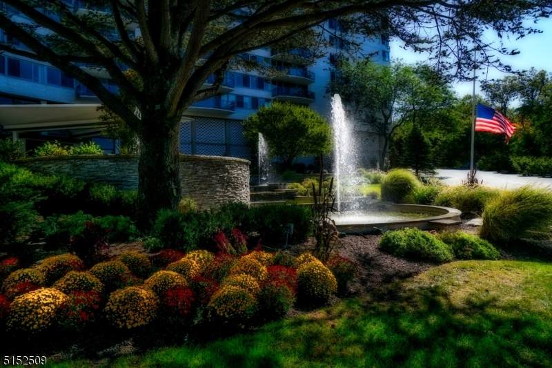 1 Claridge Dr. 322 - Photo 1