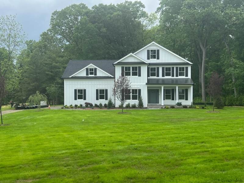 29 Spruce St - Photo 1