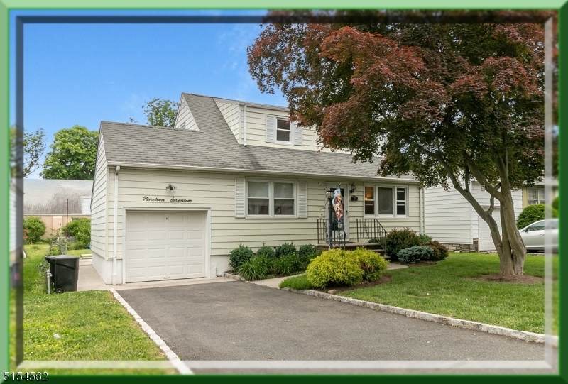 1917 Church Ave - Photo 1