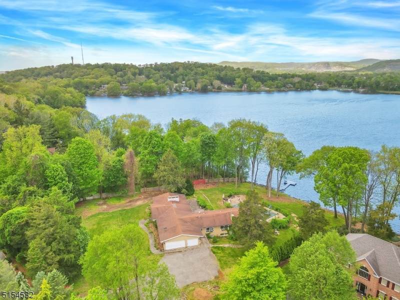 10 Parclake Ct - Photo 1