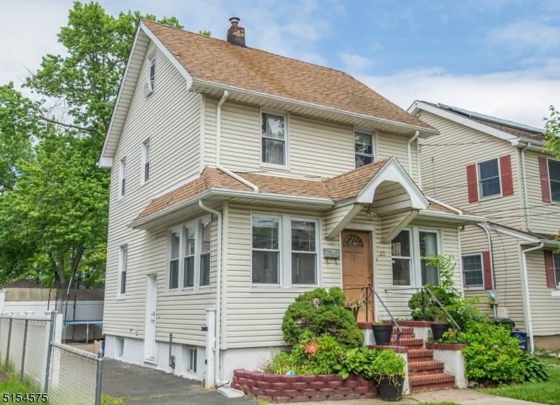 20 Morse Ave - Photo 1