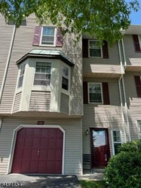 121 Pinehurst Dr - Photo 1