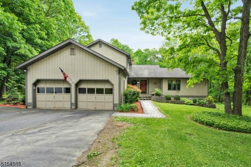 42 Fredonia Rd - Photo 1