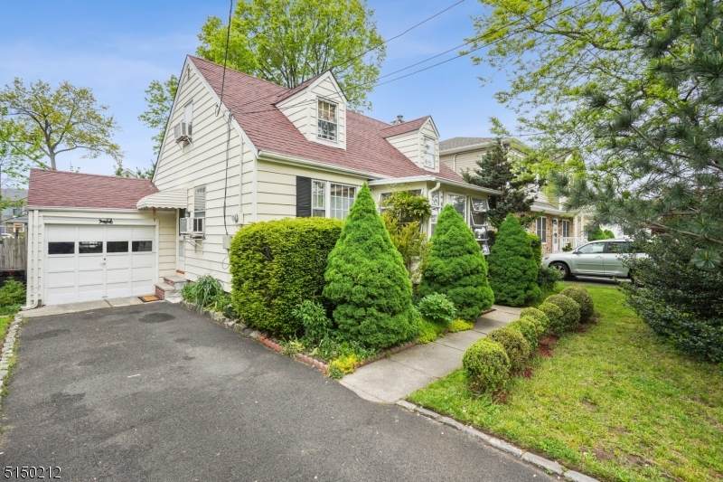 982 Liberty Ave - Photo 1