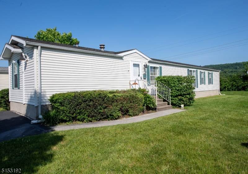 12 Caroline Drive - Photo 1