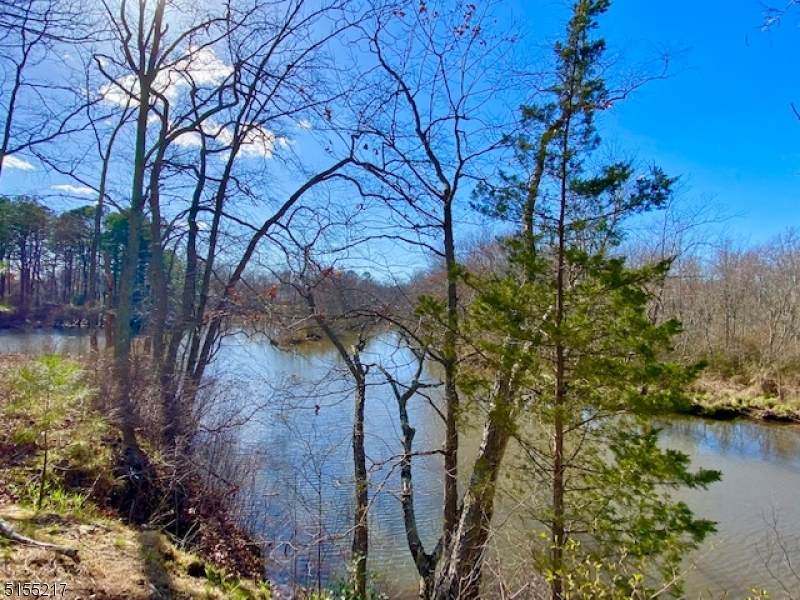20 Herman Dr - Photo 1