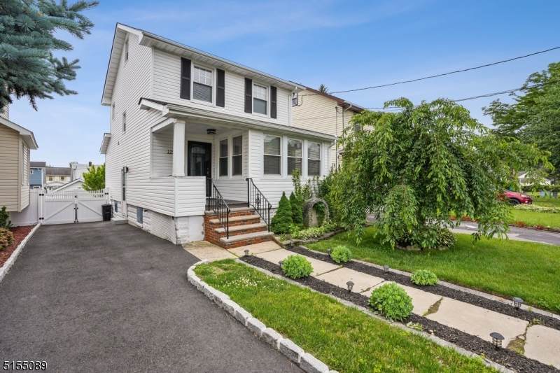 1229 Barbara Ave - Photo 1