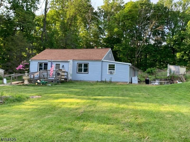 22 Spring Ln - Photo 1