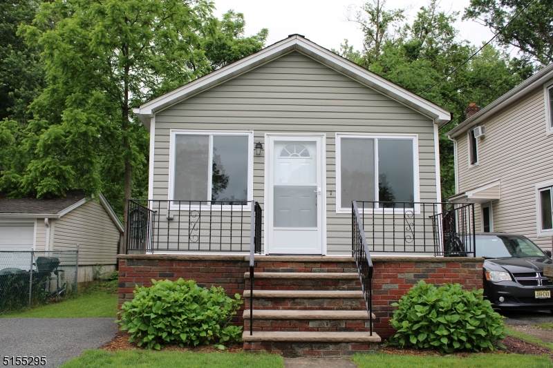 38 Park Dr - Photo 1