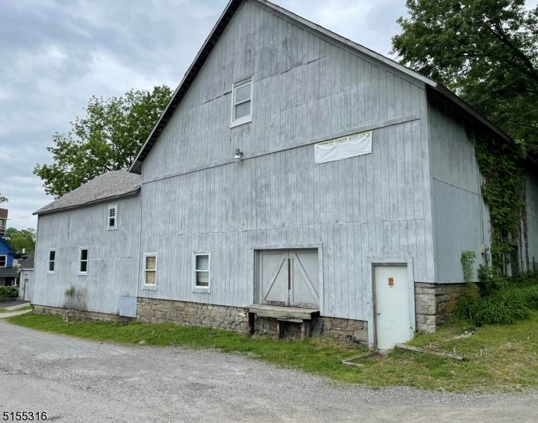 291 Spring St - Photo 1