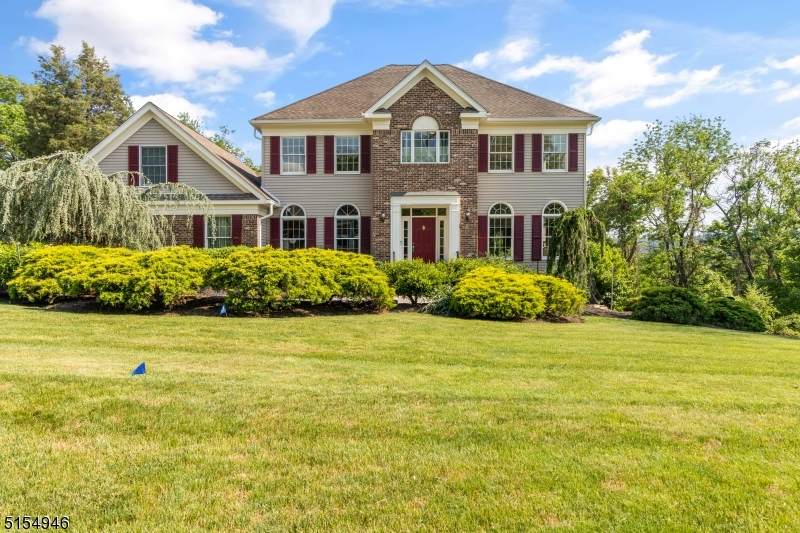 8 Andreann Dr - Photo 1