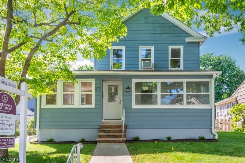 377 Prospect St - Photo 1