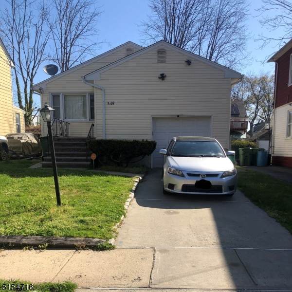 1107 Warren St - Photo 1