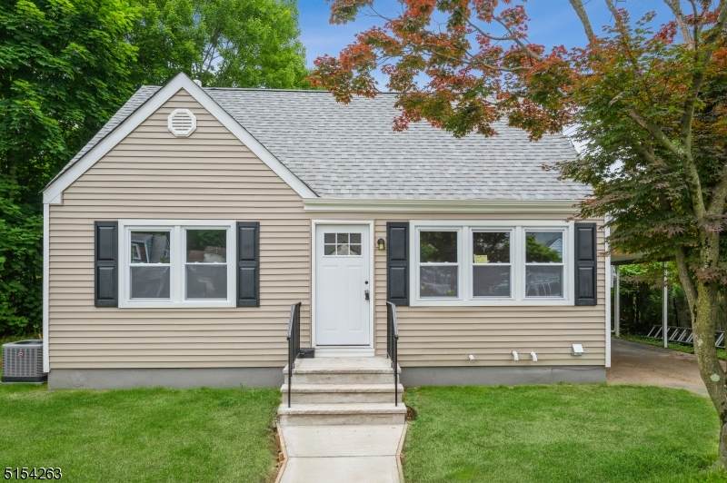 16 Kyle Dr - Photo 1