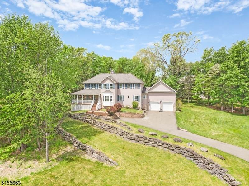4 Ottawa Ln - Photo 1
