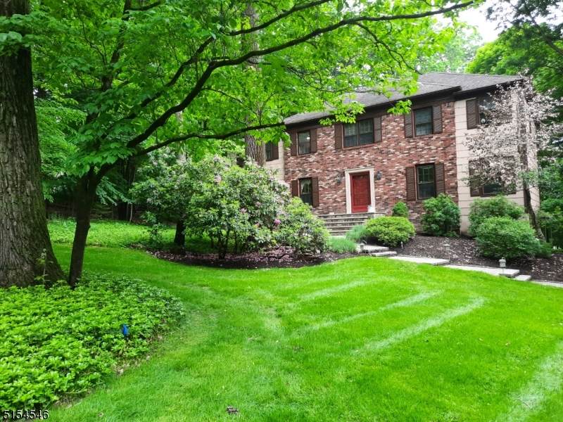 9 Echo Ridge Rd - Photo 1