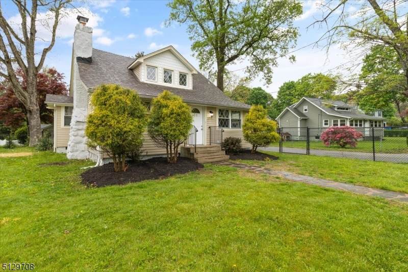 38 Falcon Dr - Photo 1