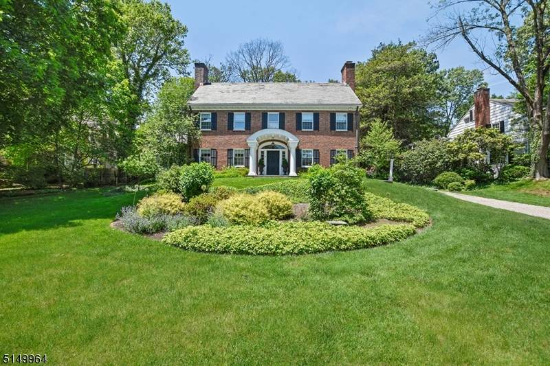 105 Whittredge Rd - Photo 1