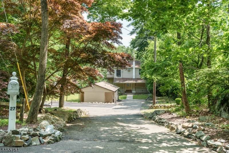 27 Mountain Ave - Photo 1