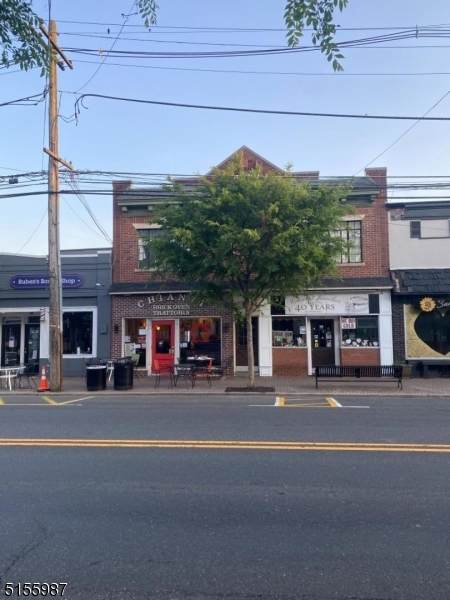 254 Main St - Photo 1