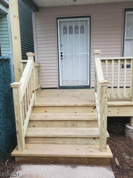200 Myrtle Ave - Photo 1