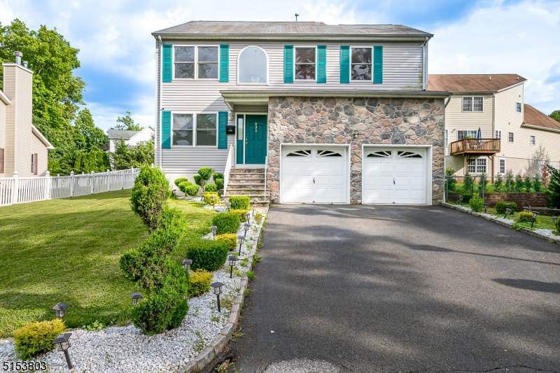 435 Beechwood Rd - Photo 1
