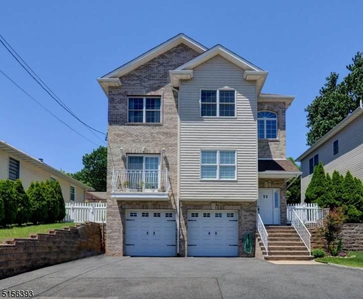 73 Cathedral Ave - Photo 1