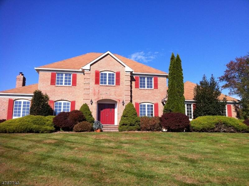 8 Hyde Rd - Photo 1