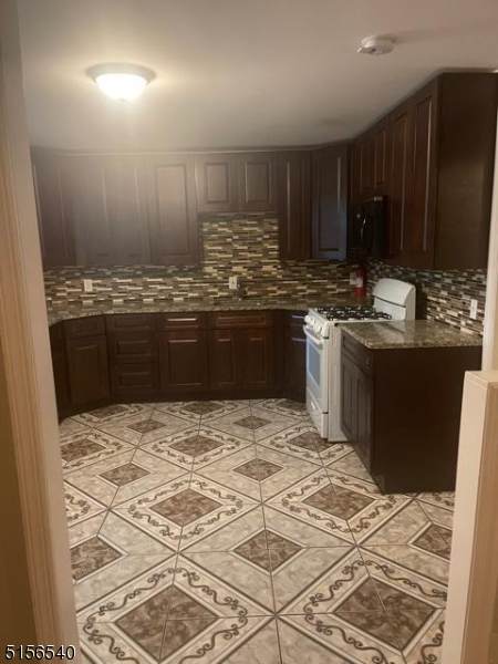 103 S 6Th St - Photo 1