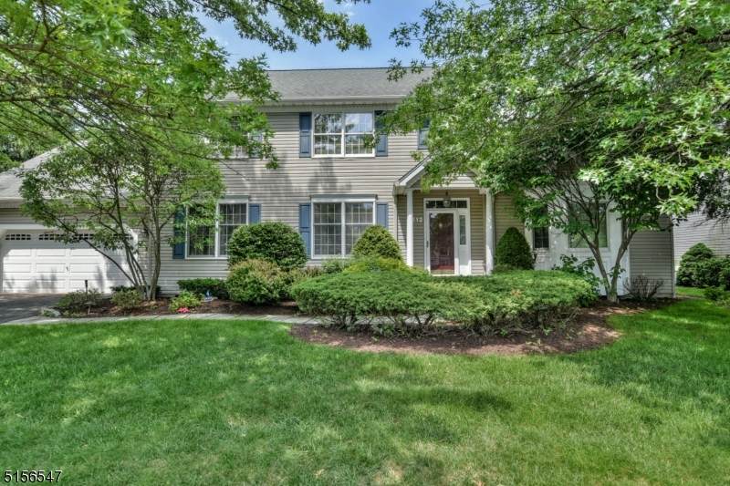 212 Sunrise Dr - Photo 1