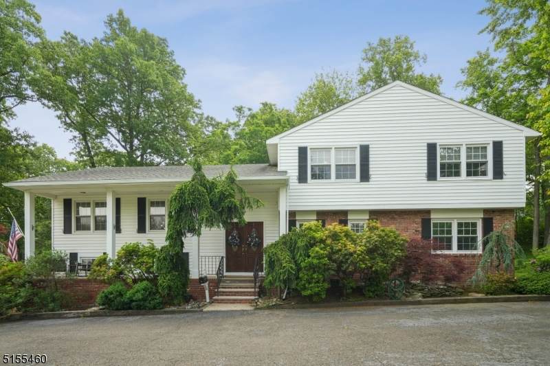 18 Green Hill Rd - Photo 1