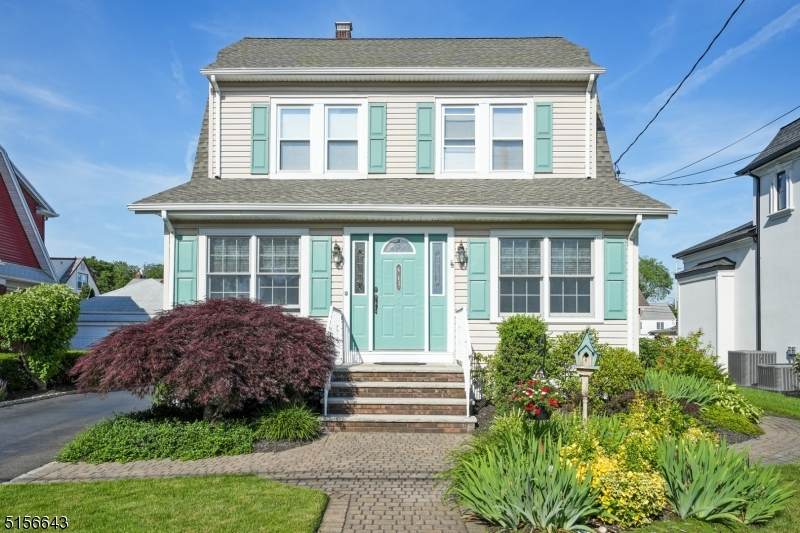 6 3rd St - Photo 1