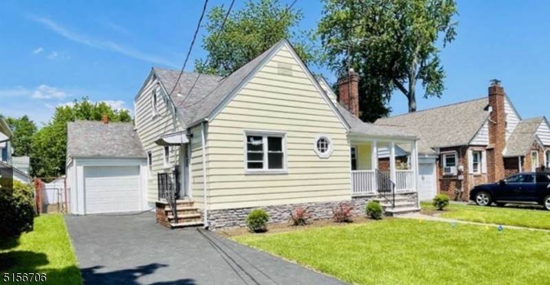 85 Oak St - Photo 1